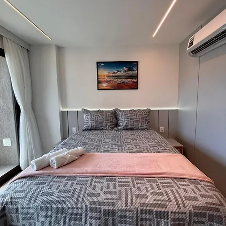 Apartamento Elegante No Meireles A Poucos Passos Do Mar