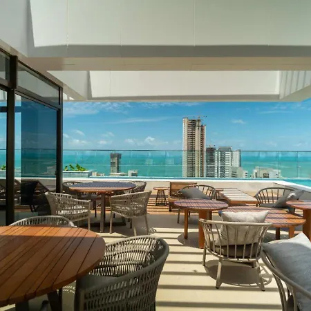 Apartamento Elegante No Meireles A Poucos Passos Do Mar
